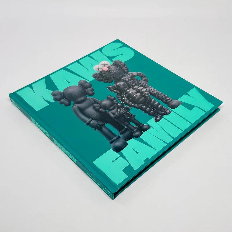 LIBRO KAWS FAMILY