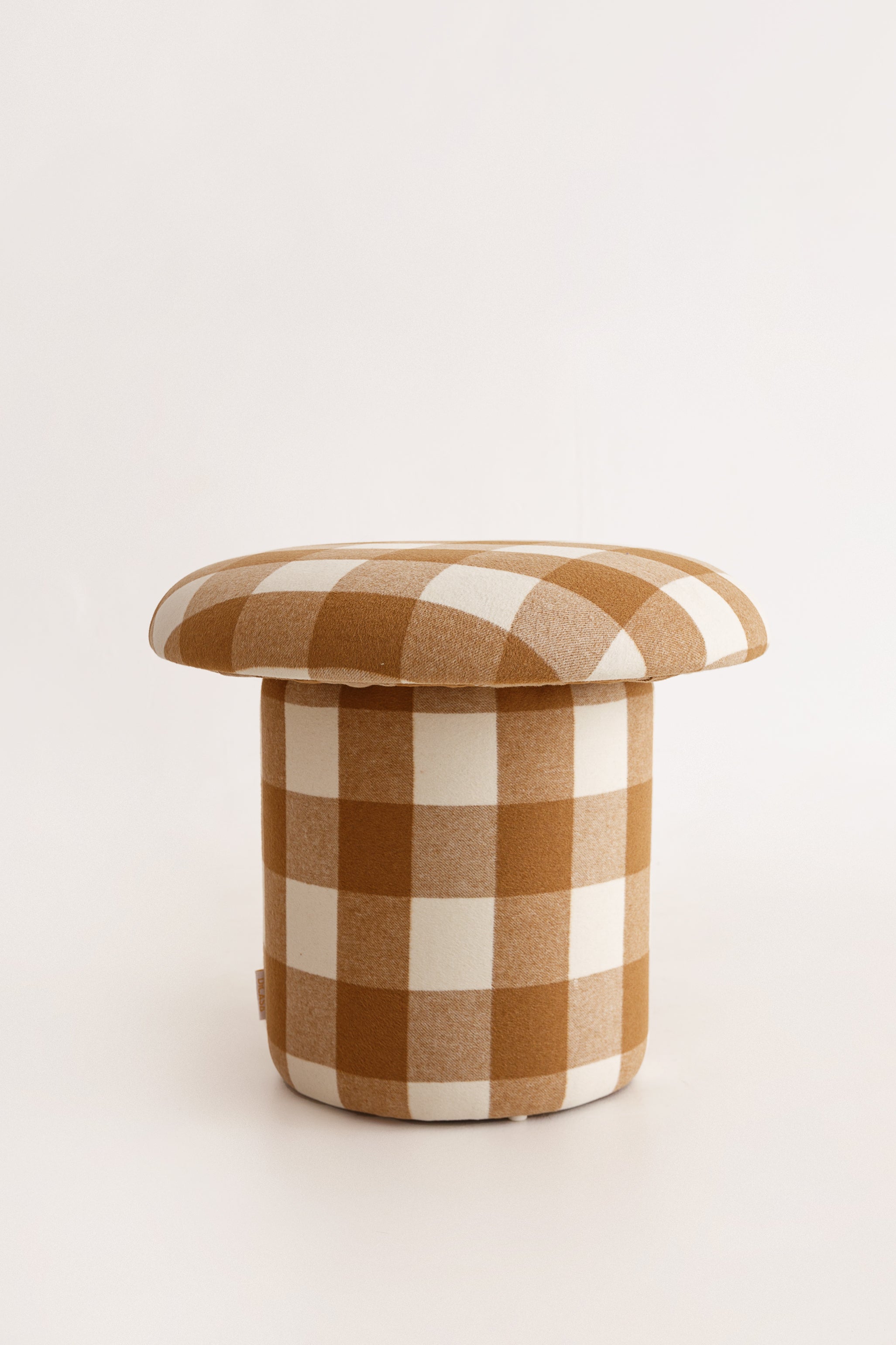 THE PLAID POUF | GRANDE