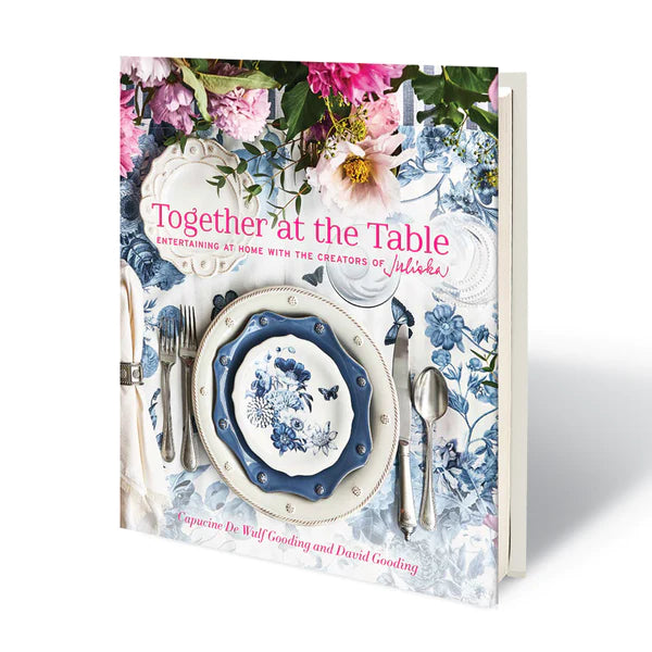 LIBRO TOGETHER AT THE TABLE